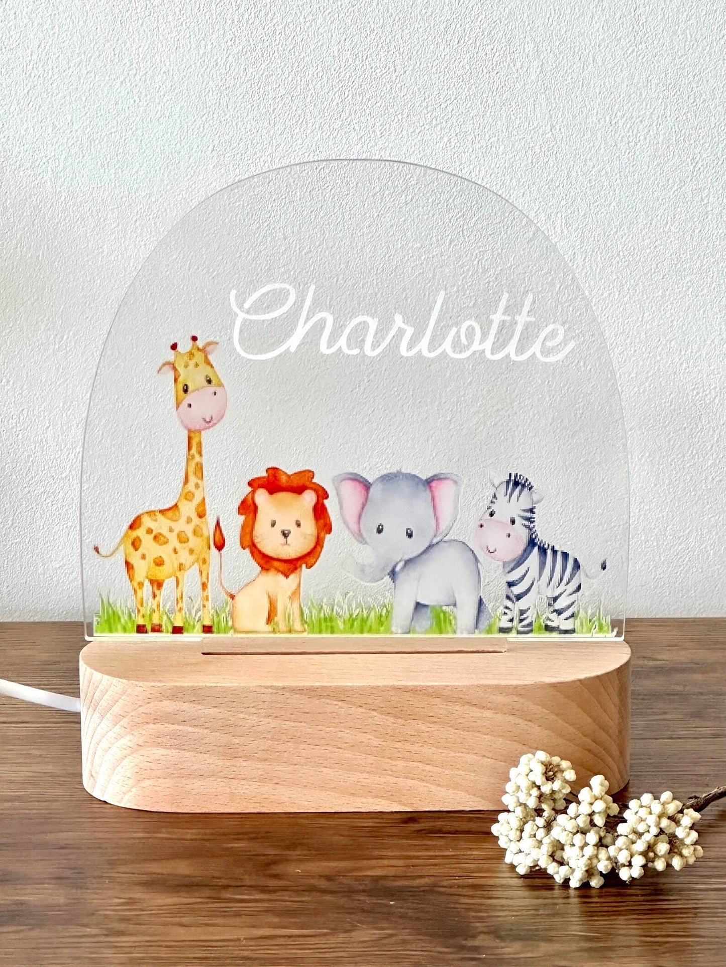 Personalisiertes Nachtlicht mit 4 Tiermotiven (Löwe+Elefant+Giraffe+Zebra) , Babygeschenk Geburt, Taufe Geburtstag, Nachtlicht